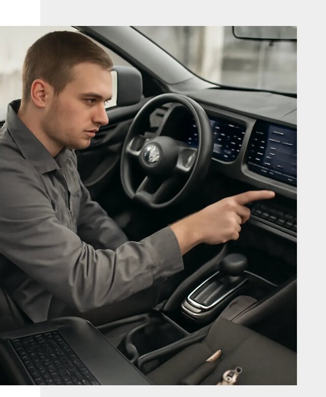 Русификация автомобиля Nissan N7 под ключ в Энгельсе официально